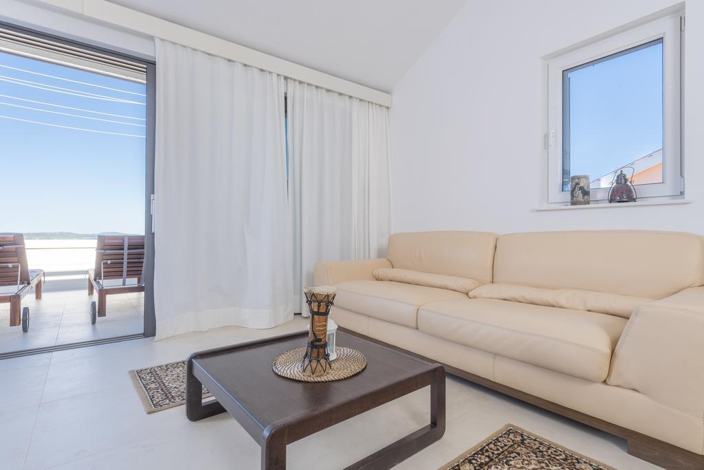 Maki Exclusive Apartments Hvar Town Room photo